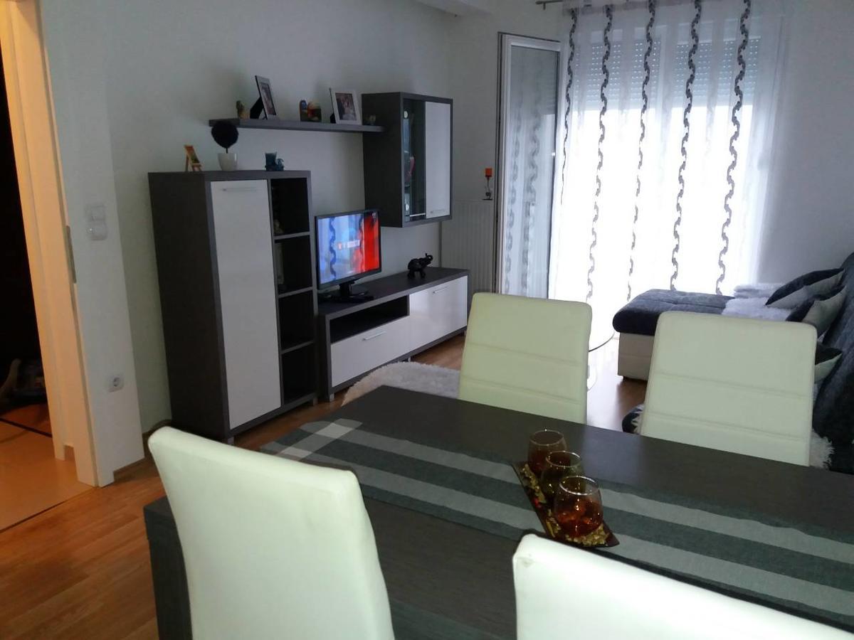 Hotel Omega à Doboj Extérieur photo